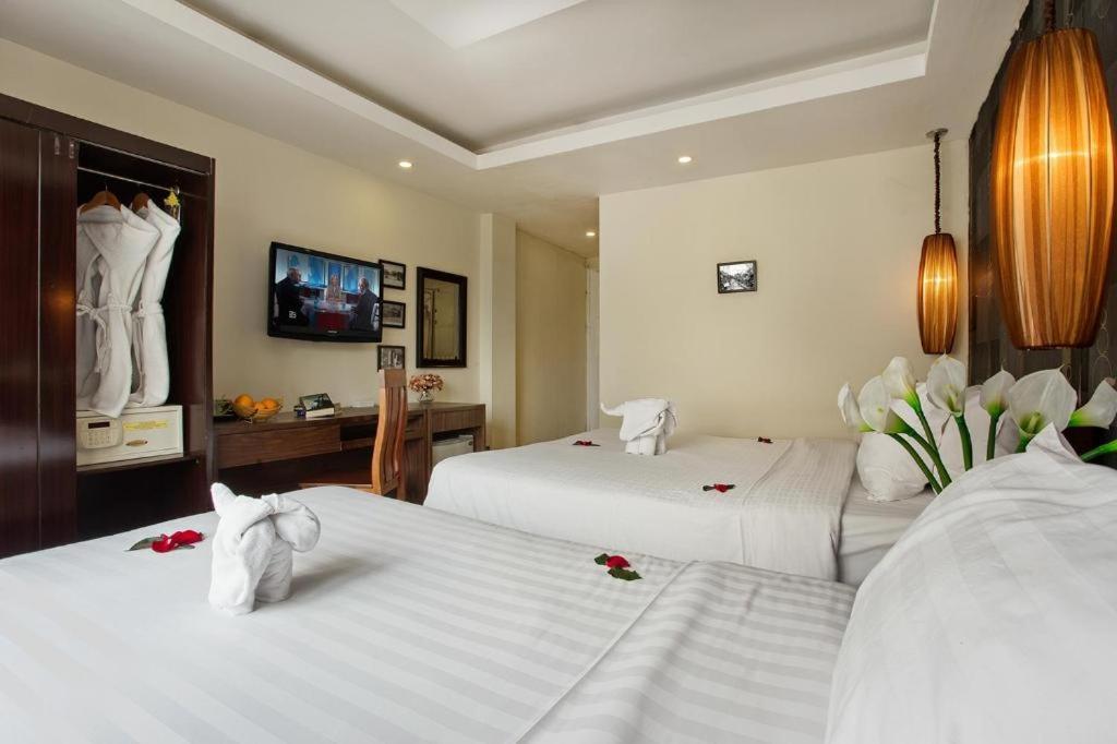 Hanoi Impressive Hotel Exterior photo